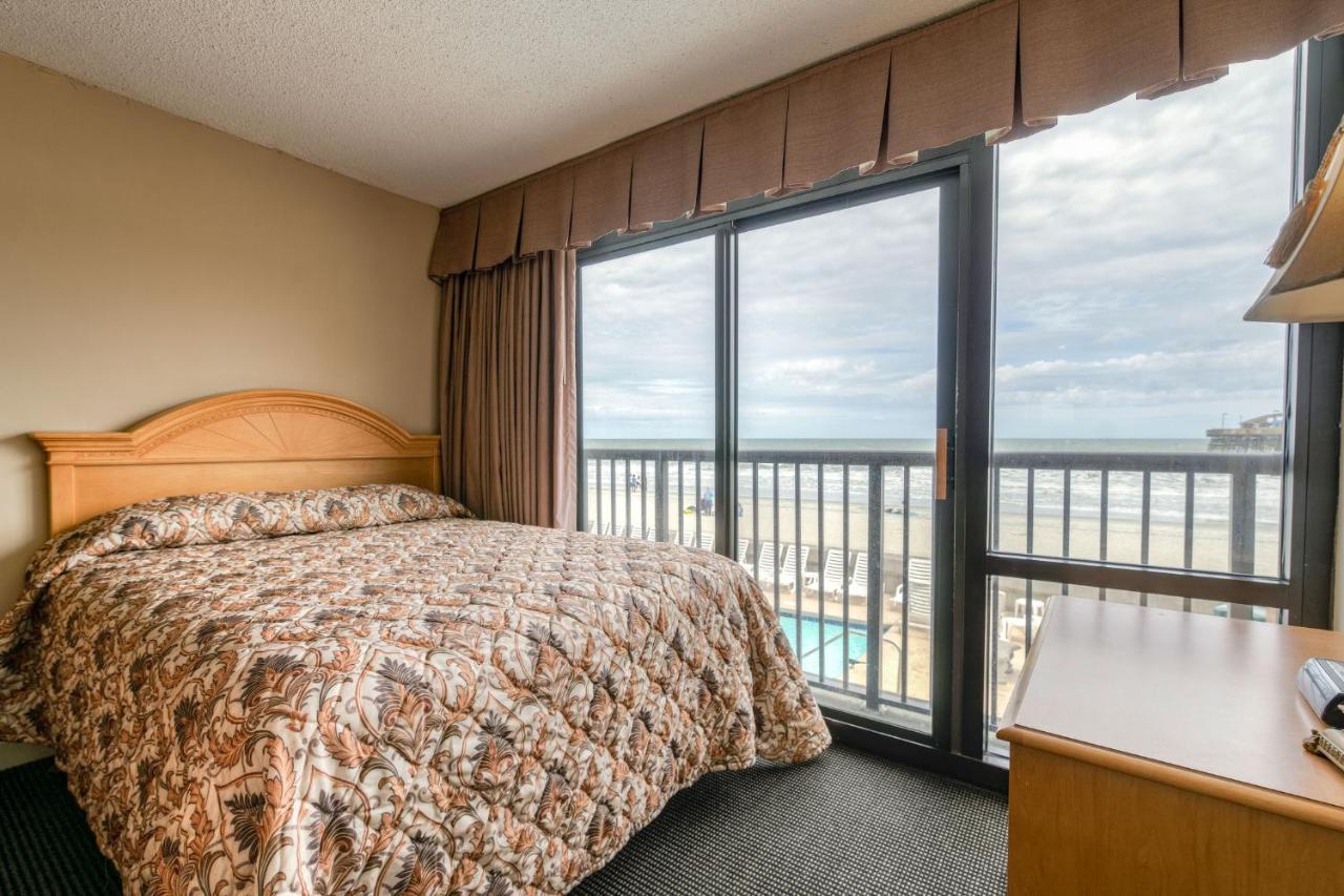 Kingfisher Inn Garden City Екстериор снимка