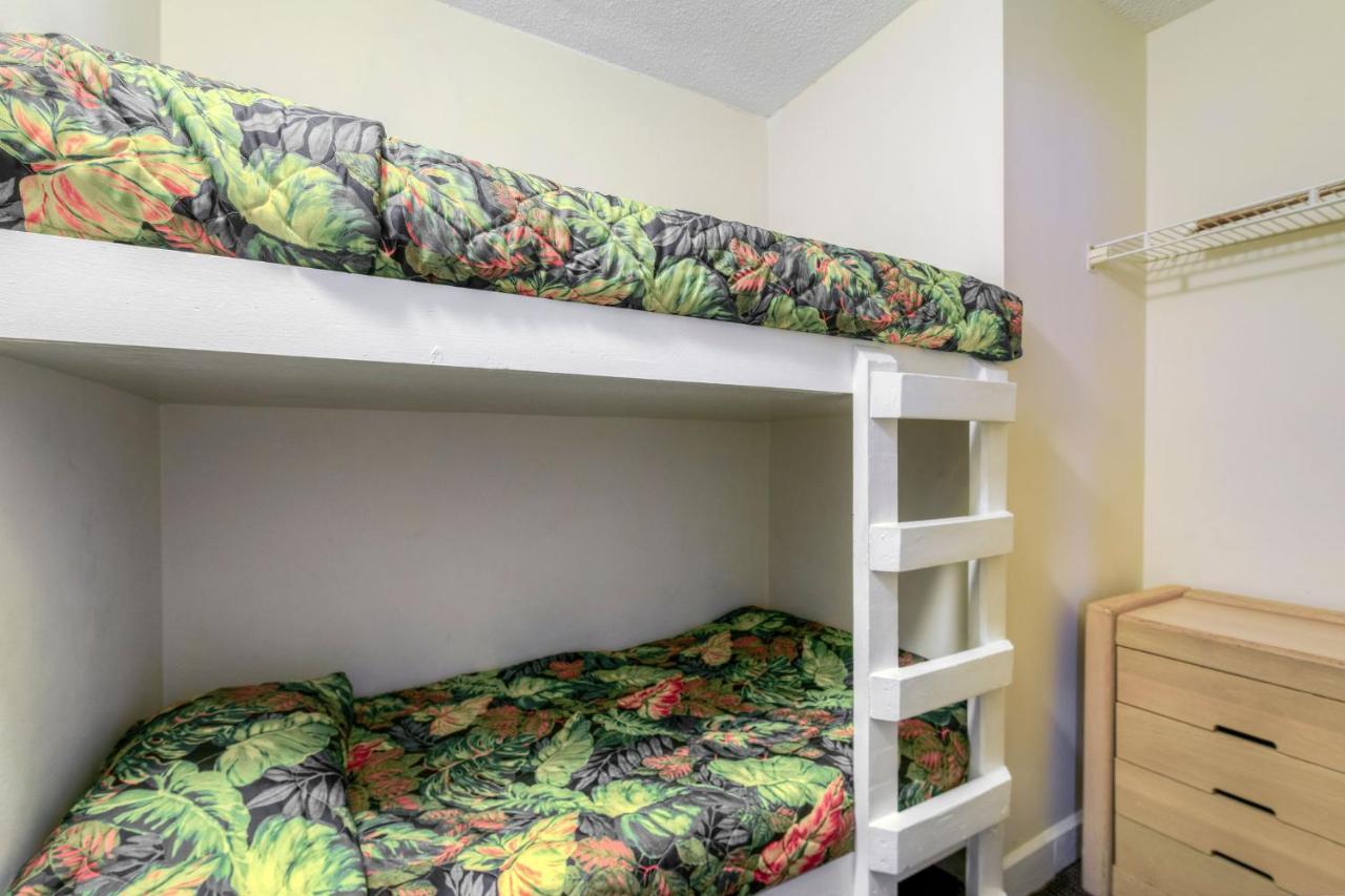 Kingfisher Inn Garden City Екстериор снимка