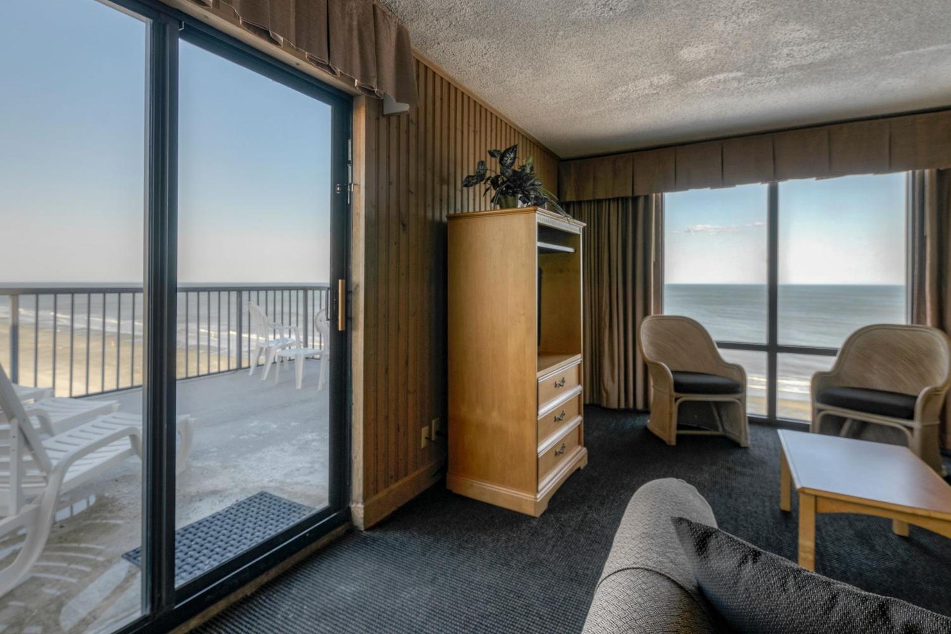 Kingfisher Inn Garden City Екстериор снимка
