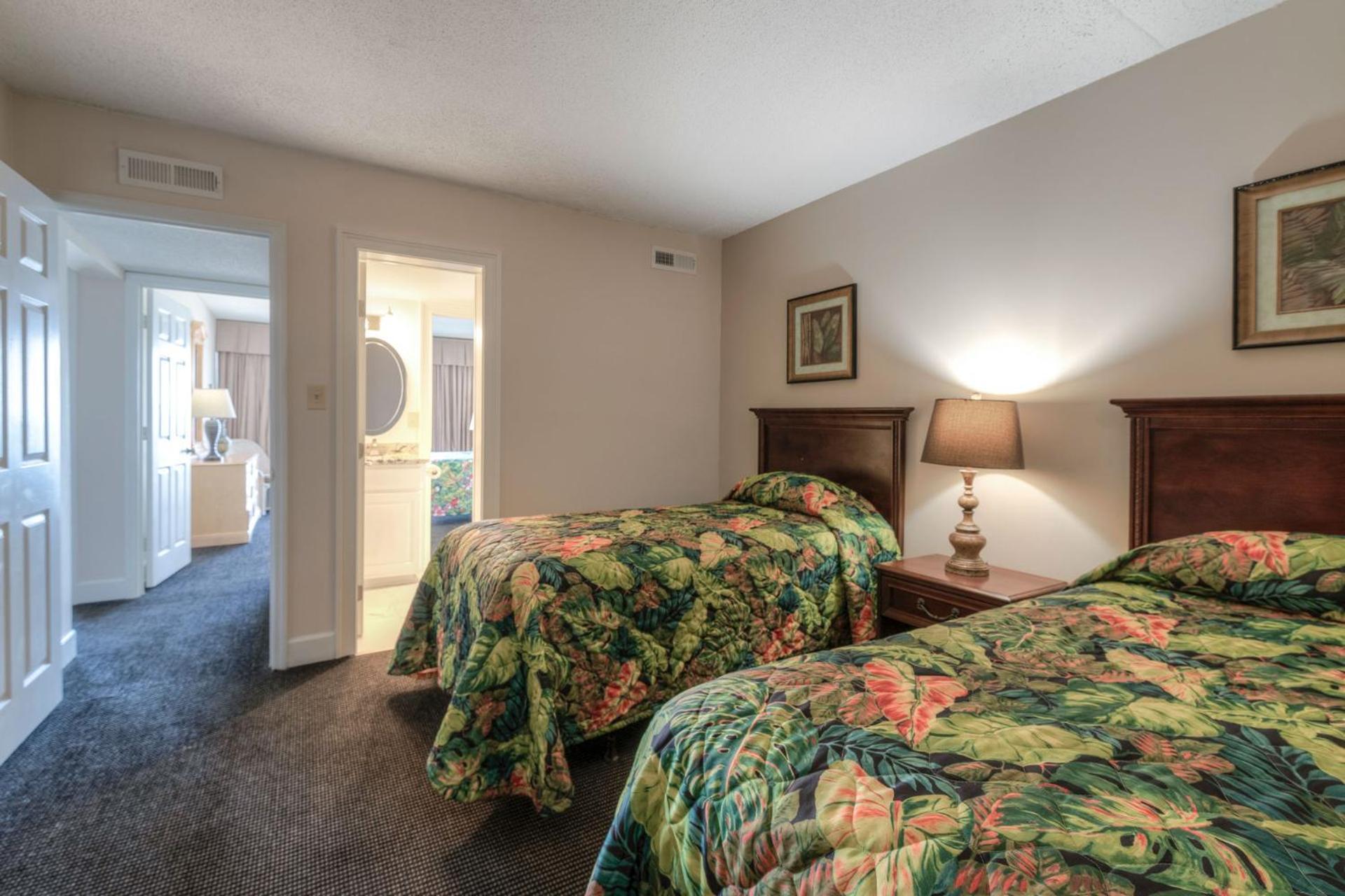 Kingfisher Inn Garden City Екстериор снимка