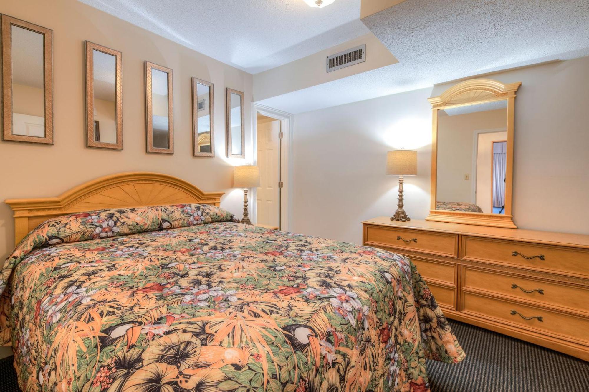 Kingfisher Inn Garden City Екстериор снимка